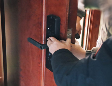 松潘24小时上门开锁公司